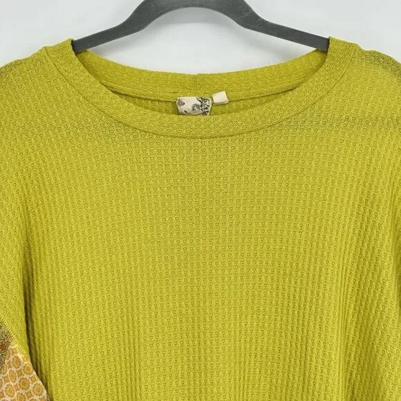 Blu Pepper Yellow Embroidered Blouse Long Sleeve  Size Large - Picture 2 of 8